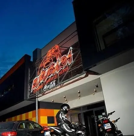 Kukubara Bowling Center Hotel 3*