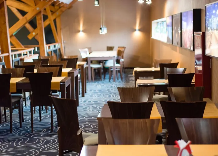 Kukubara Bowling Center 3* Myszkow